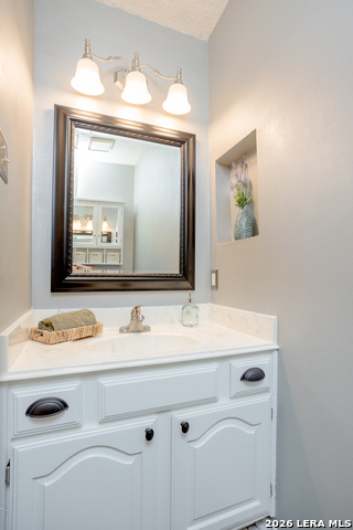 Image 38 of 42 For 13718 Pebble Point Dr