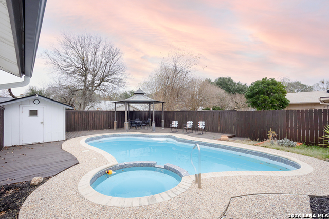 Image 6 of 42 For 13718 Pebble Point Dr