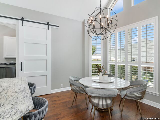 Image 13 of 49 For 922 Split Fairway