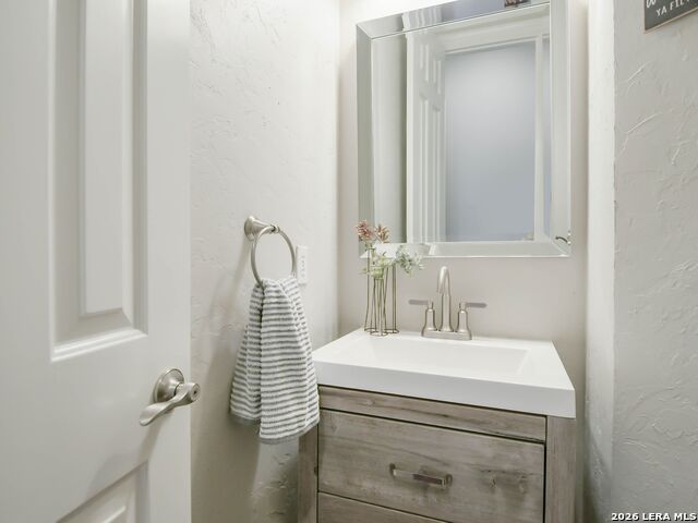 Image 23 of 49 For 922 Split Fairway