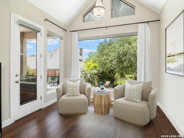 Image 26 of 49 For 922 Split Fairway