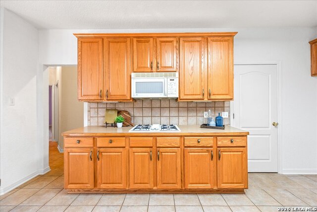 Image 14 of 48 For 4602 Scenic Cir