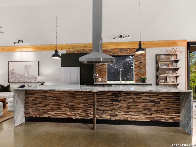 Image 18 of 90 For 1146 Victoria Ln