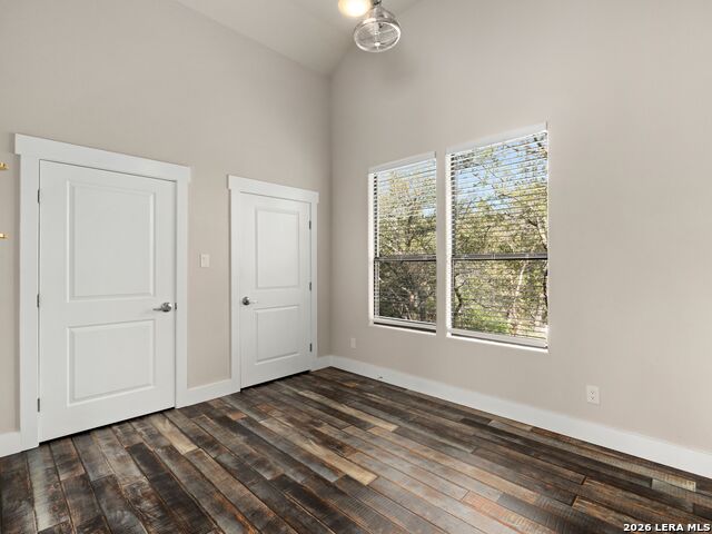 Image 38 of 90 For 1146 Victoria Ln