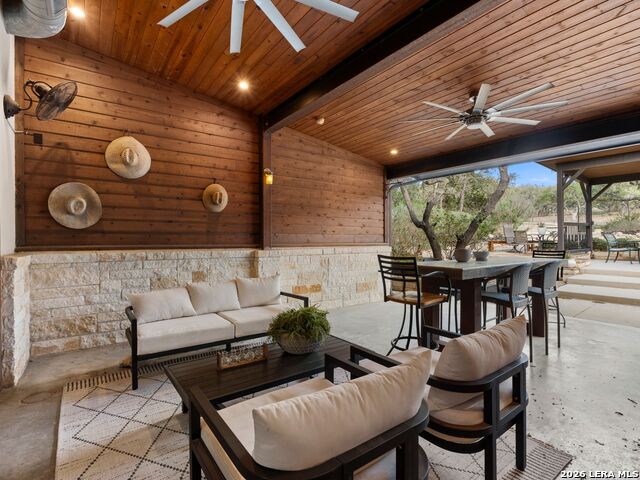 Image 45 of 90 For 1146 Victoria Ln