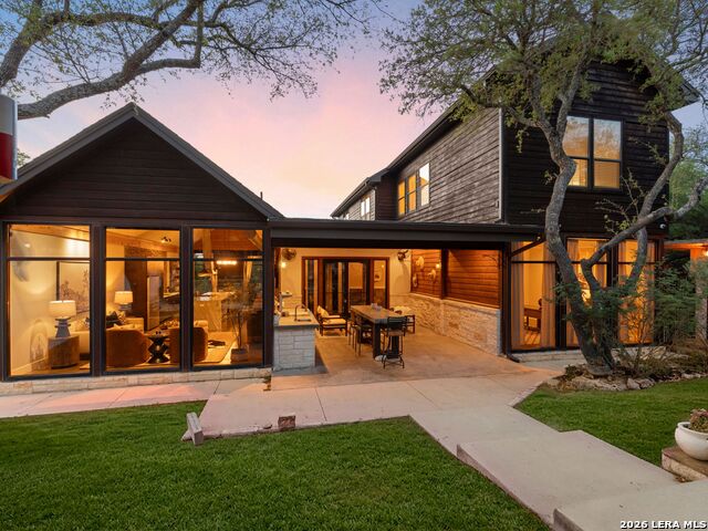 Image 7 of 90 For 1146 Victoria Ln