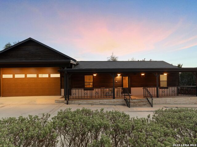 Image 8 of 90 For 1146 Victoria Ln