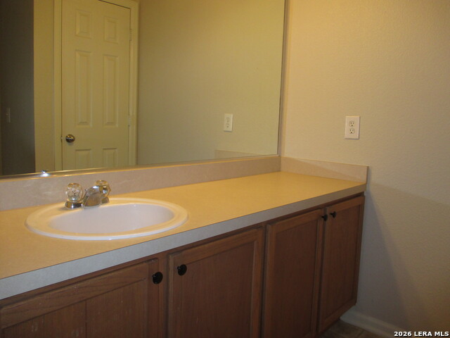 Image 16 of 21 For 13530 Bristow Dawn