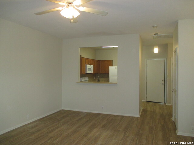 Image 5 of 21 For 13530 Bristow Dawn