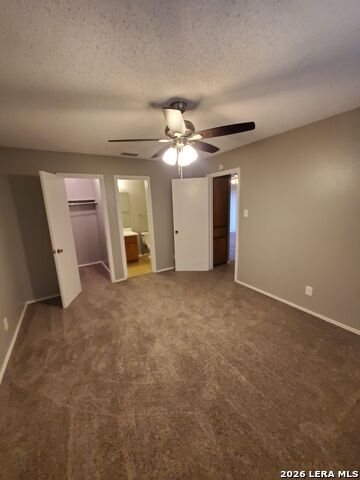 Listing photo id 15 for 8930 Hambledon Dr