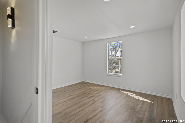 Image 28 of 32 For 1801 Palmetto N