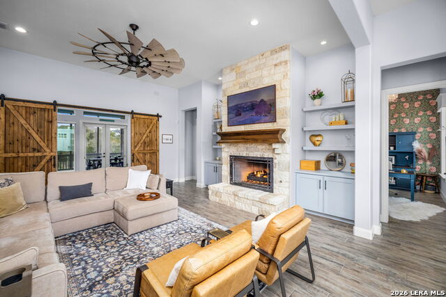 Image 10 of 54 For 1623 Decanter