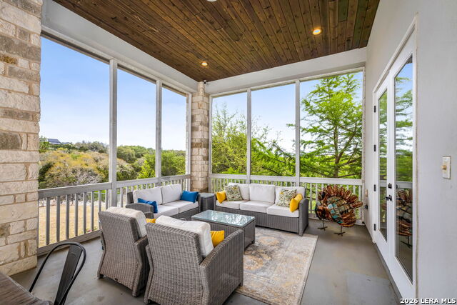 Image 18 of 54 For 1623 Decanter