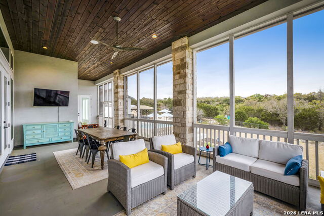 Image 19 of 54 For 1623 Decanter