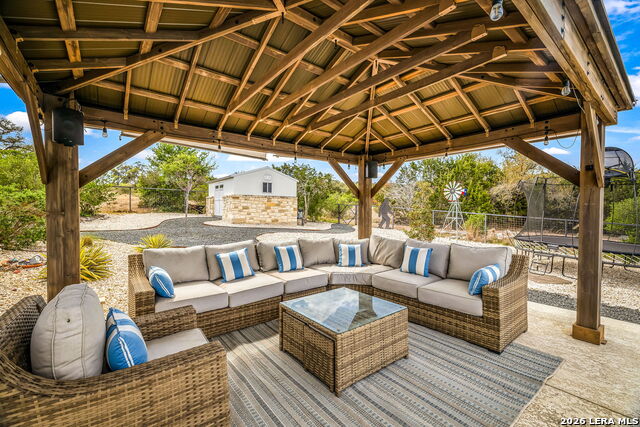 Image 43 of 54 For 1623 Decanter