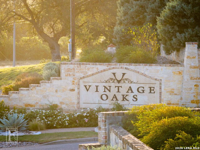 Image 49 of 54 For 1623 Decanter