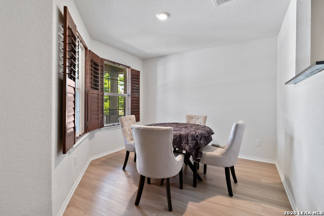 Image 3 of 31 For 3444 Copper Willow