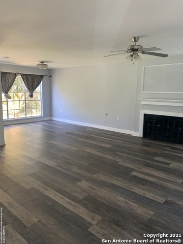 Image 2 of 12 For 5731 Misty Gln