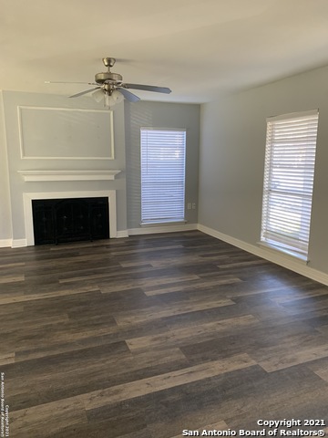 Image 3 of 12 For 5731 Misty Gln