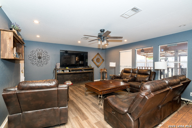 Details for 10126 Cedarcliff, San Antonio, TX 78245