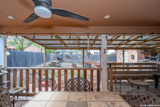 Image 28 of 33 For 10126 Cedarcliff