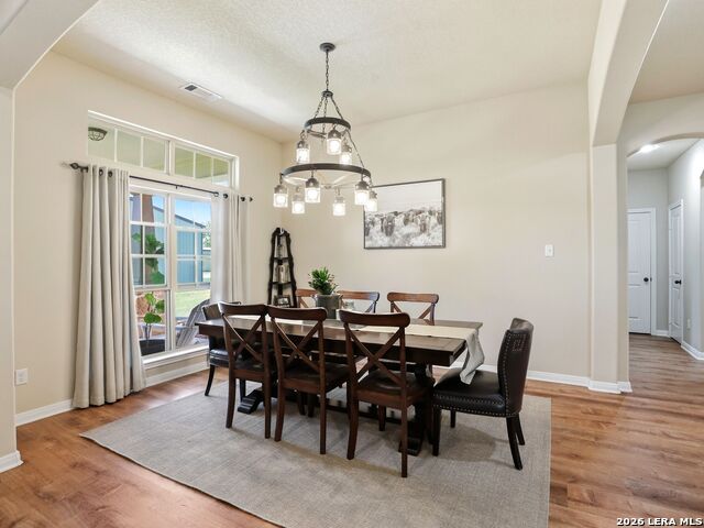 Image 6 of 49 For 1211 Copperhead Road