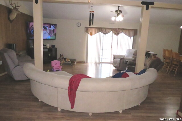 Image 24 of 36 For 2126 Church Rd