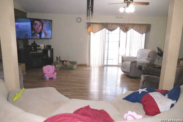 Image 25 of 36 For 2126 Church Rd