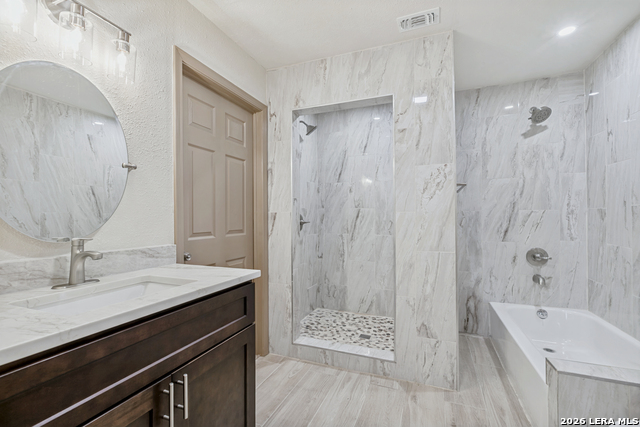 Image 19 of 24 For 13539 Sleepy Oaks