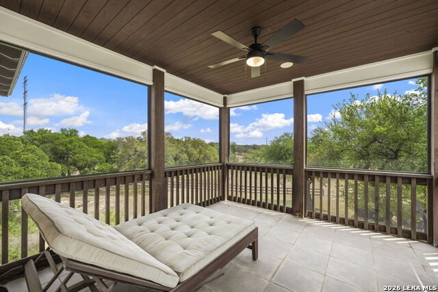 Image 34 of 50 For 32550 Stahl Ln