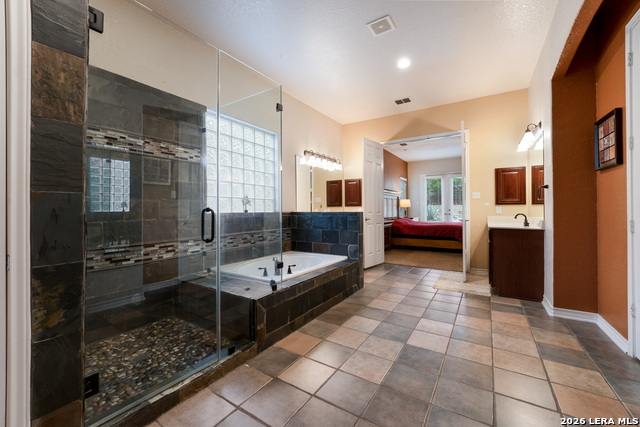 Image 12 of 27 For 4115 Big Horn Bend