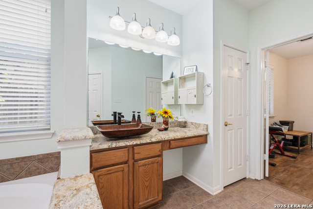 Image 25 of 32 For 200 Summit Vw