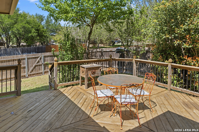 Image 31 of 32 For 200 Summit Vw