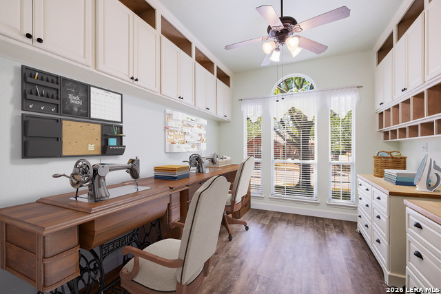 Image 7 of 32 For 200 Summit Vw