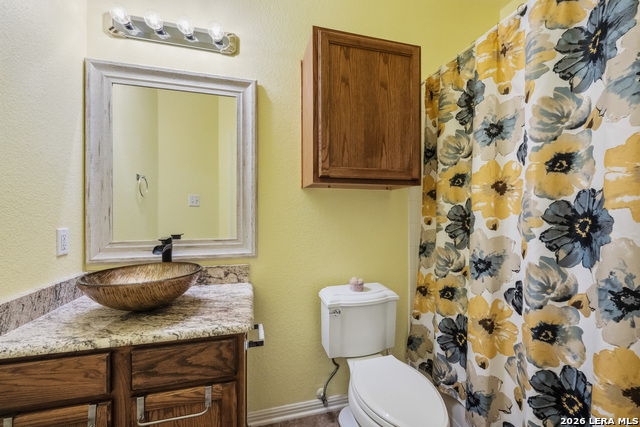 Image 9 of 32 For 200 Summit Vw