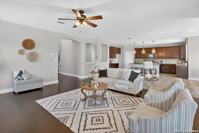 Image 4 of 30 For 7407 Valle Msn