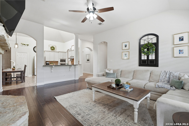 Image 23 of 59 For 2619 Cielo Trce