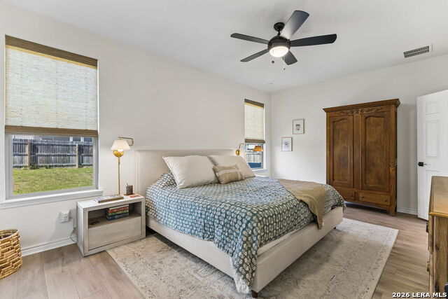 Image 14 of 31 For 235 Granite Shores Dr W