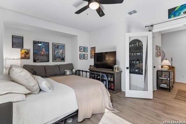 Image 19 of 31 For 235 Granite Shores Dr W