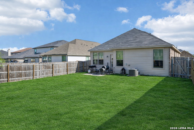 Image 24 of 31 For 235 Granite Shores Dr W