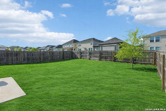 Image 25 of 31 For 235 Granite Shores Dr W