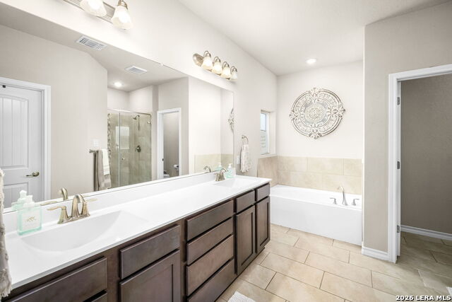 Image 16 of 44 For 117 Fairway  