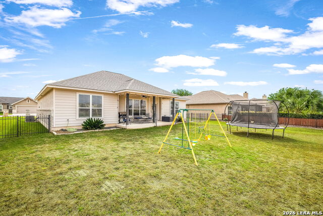 Image 35 of 44 For 117 Fairway  