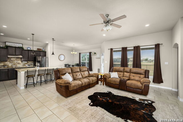 Image 6 of 44 For 117 Fairway  