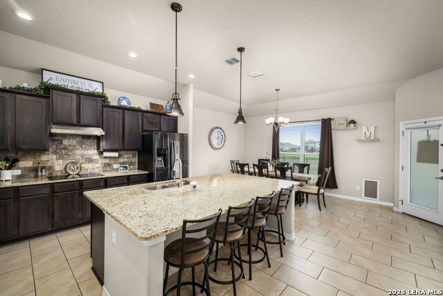 Image 7 of 44 For 117 Fairway  