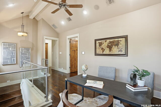 Listing photo id 32 for 3738 Las Casitas