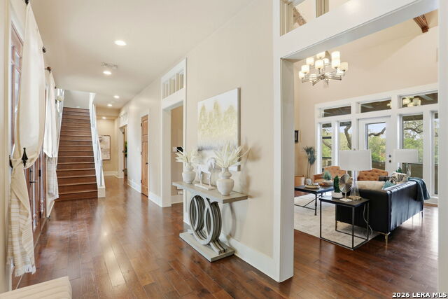 Listing photo id 6 for 3738 Las Casitas