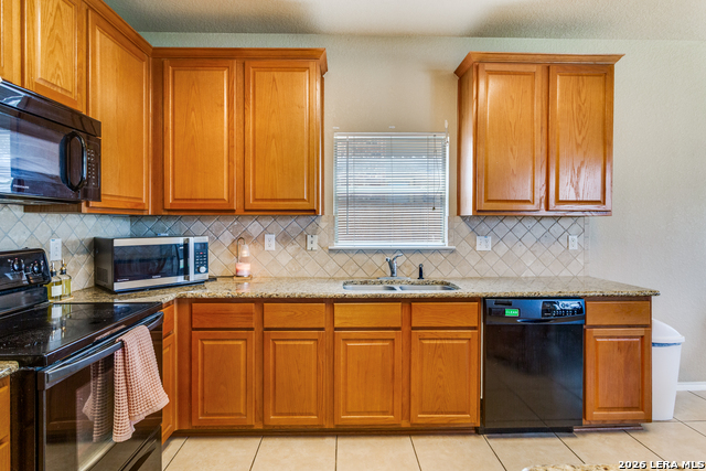 Image 10 of 25 For 8507 Driftwood Hl