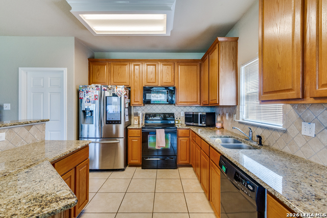 Image 8 of 25 For 8507 Driftwood Hl