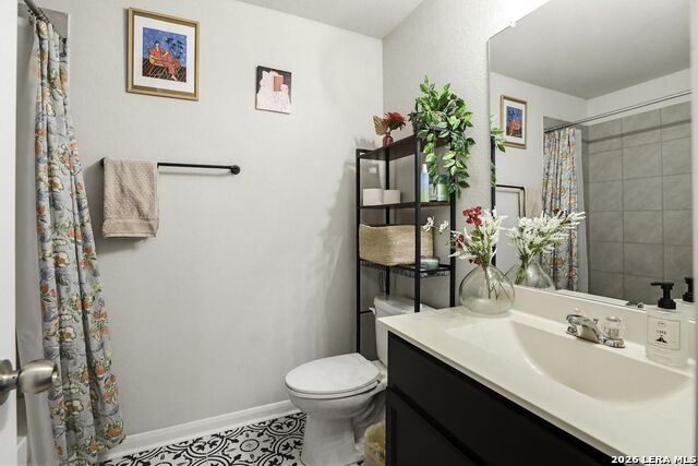 Image 12 of 16 For 2594 Mccrae  